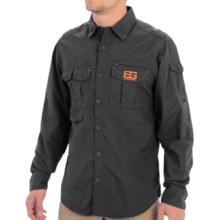 55%OFF メンズハイキングやキャンプシャツ Craghoppersベア・グリルスアドベンチャーシャツ - （男性用）UPF 40+、ロングスリーブ Craghoppers Bear Grylls Adventure Shirt - UPF 40+ Long Sleeve (For Men)画像